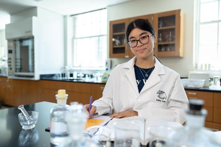 UMW Student-Leader Helps Others Feel Welcome at Mary Washington