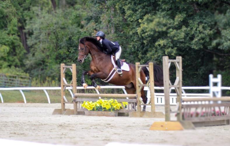 UMW Equestrian Opens 26-27 Season at Sweet Briar Show