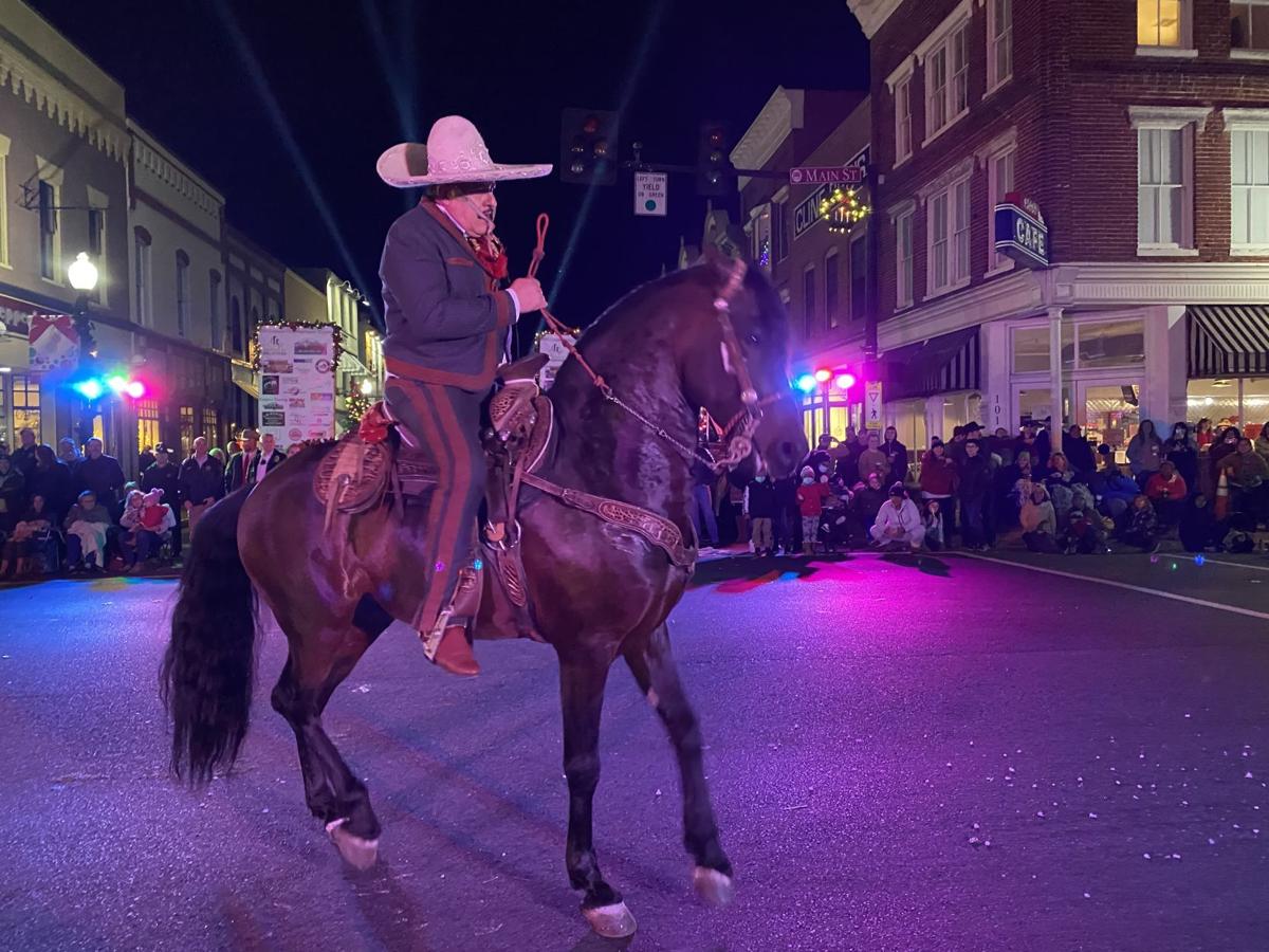 Culpeper Christmas Parade 2022 Community Cheer At Culpeper Christmas Parade—Back On Main Street For '21 |  Lifestyles | Starexponent.com