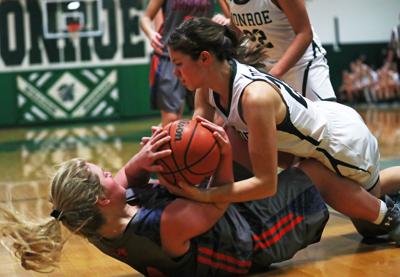 Orange Girls Basketball Can T Find Footing Against William Monroe