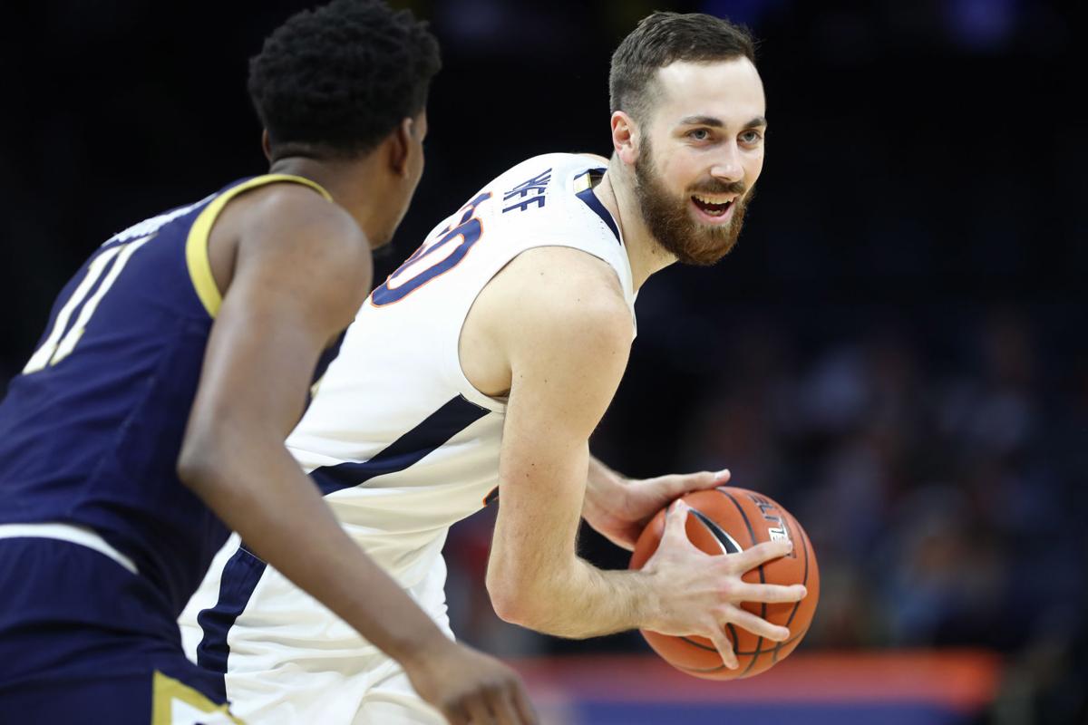 011321-cdp-sports-uvamenshoops50.JPG