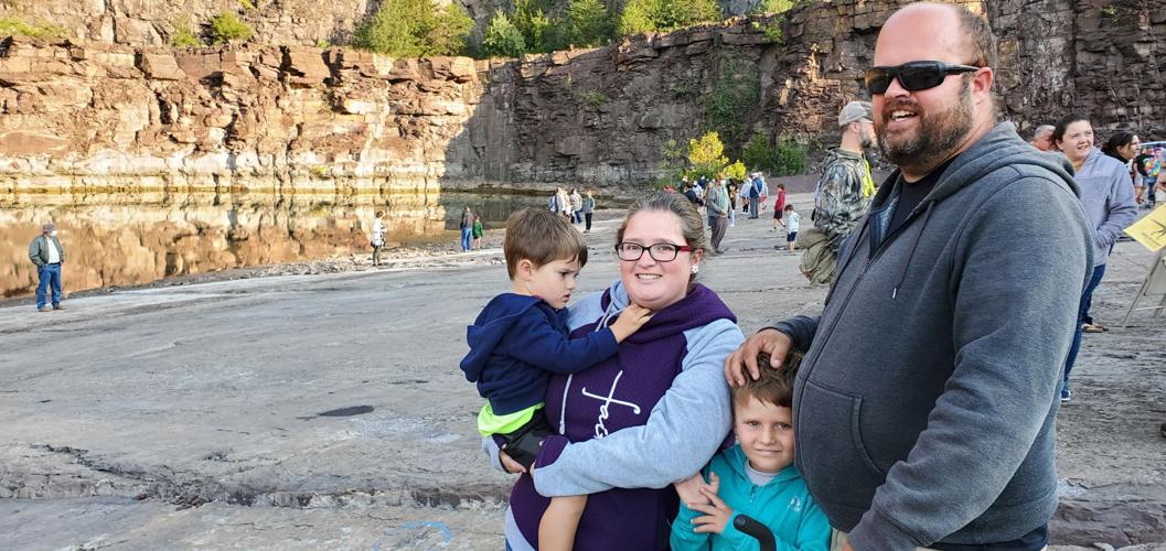 Hundreds explore Culpeper quarry, see thousands of fossils during Dino Walk