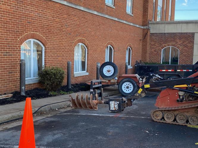 Steel bollards go up outside Culpeper courthouse entry