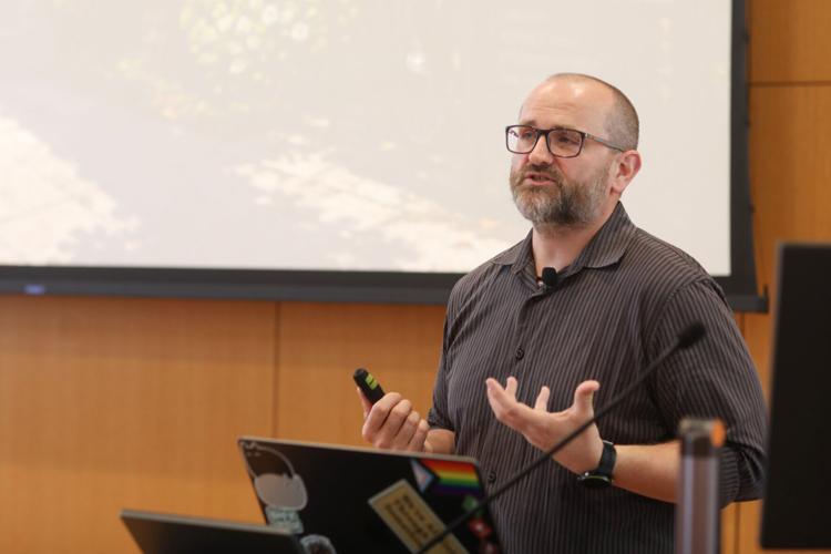 UMW Conference Builds Ideas for ‘Reimagining the Liberal Arts in the Age of AI’
