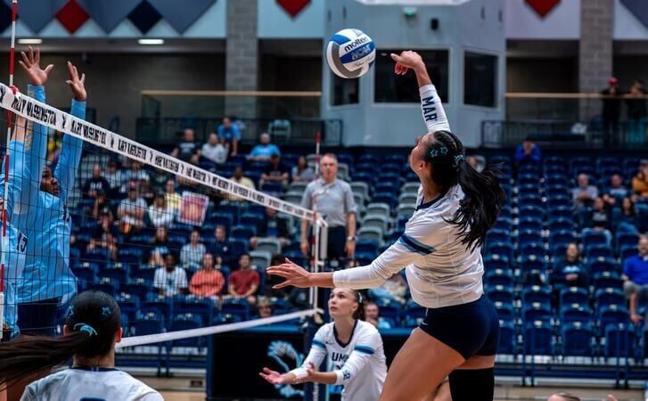 UMW Volleyball Tops St. Mary's, 3-0, in Home Opener