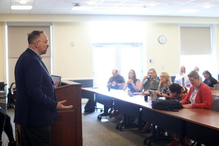 UMW Conference Builds Ideas for ‘Reimagining the Liberal Arts in the Age of AI’