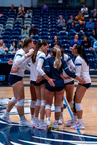 UMW Volleyball Splits Saturday Matches at Washington and Lee