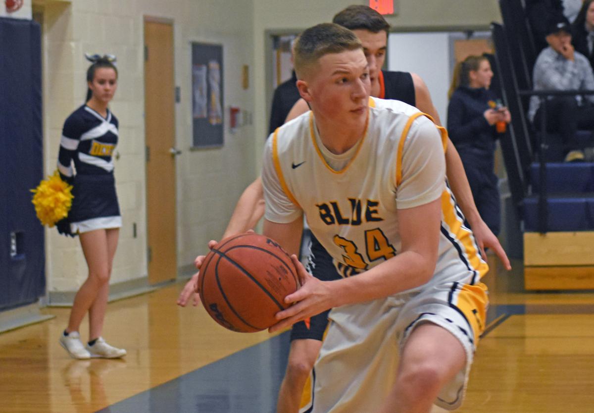 Feast Or Famine Coaches Debate The Merits Of Aau Basketball