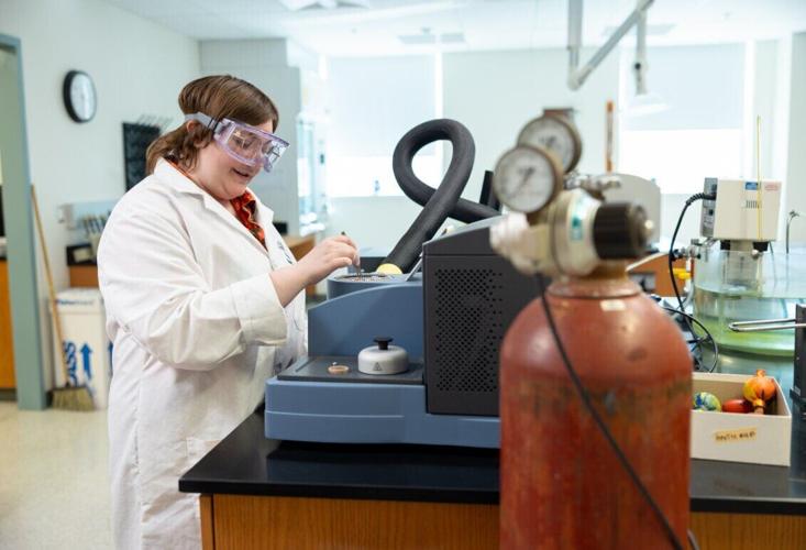 UMW’s Summer Science Institute Showcases Student Discovery From Lab to Lectern