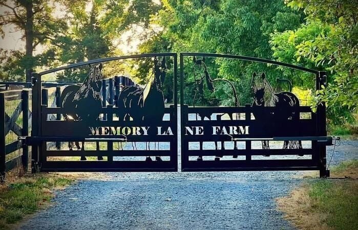 UMW Equestrian Teams with Memory Lane Farm; Victoria Sullivan Named Head Coach and Amber Ritenour Tabbed as Assistant Coach
