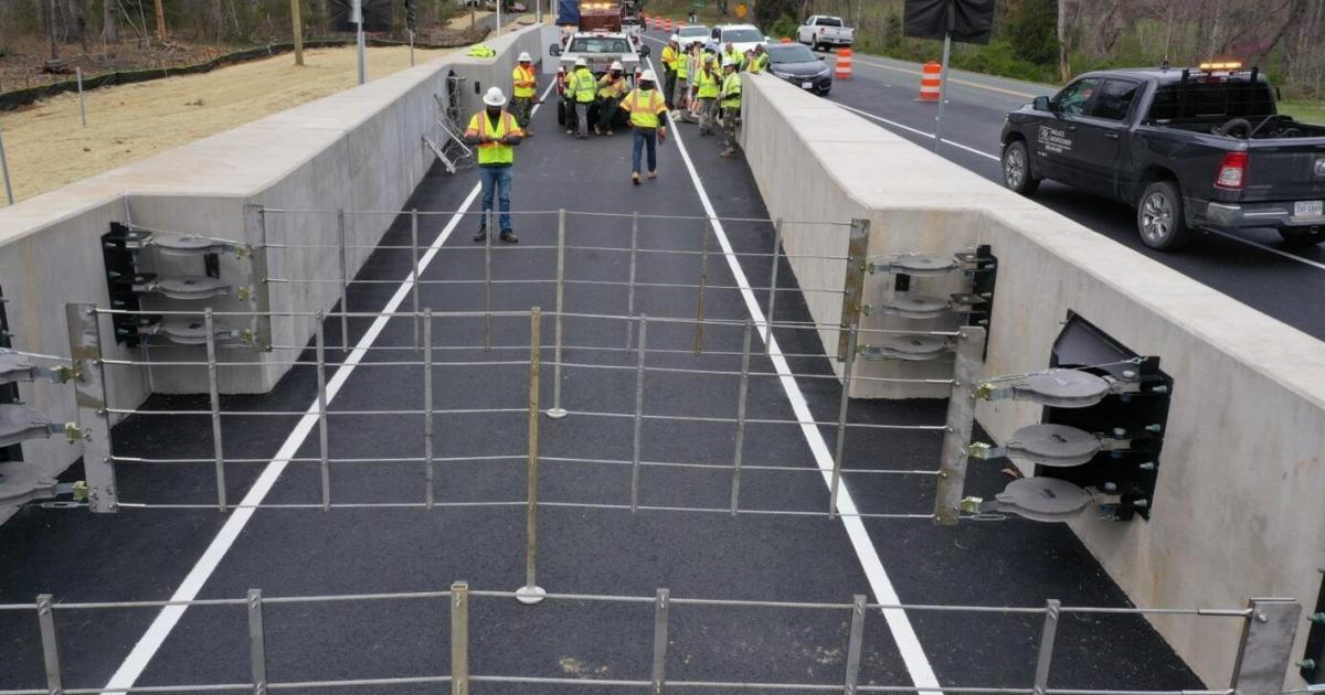 Poison Ramp Putting the brakes on runaway rigs, first arrestor ramp in Va. opens on ...