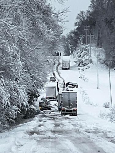 Crews prepare for winter driving conditions across Colorado ahead of major  snowstorm - CBS Colorado