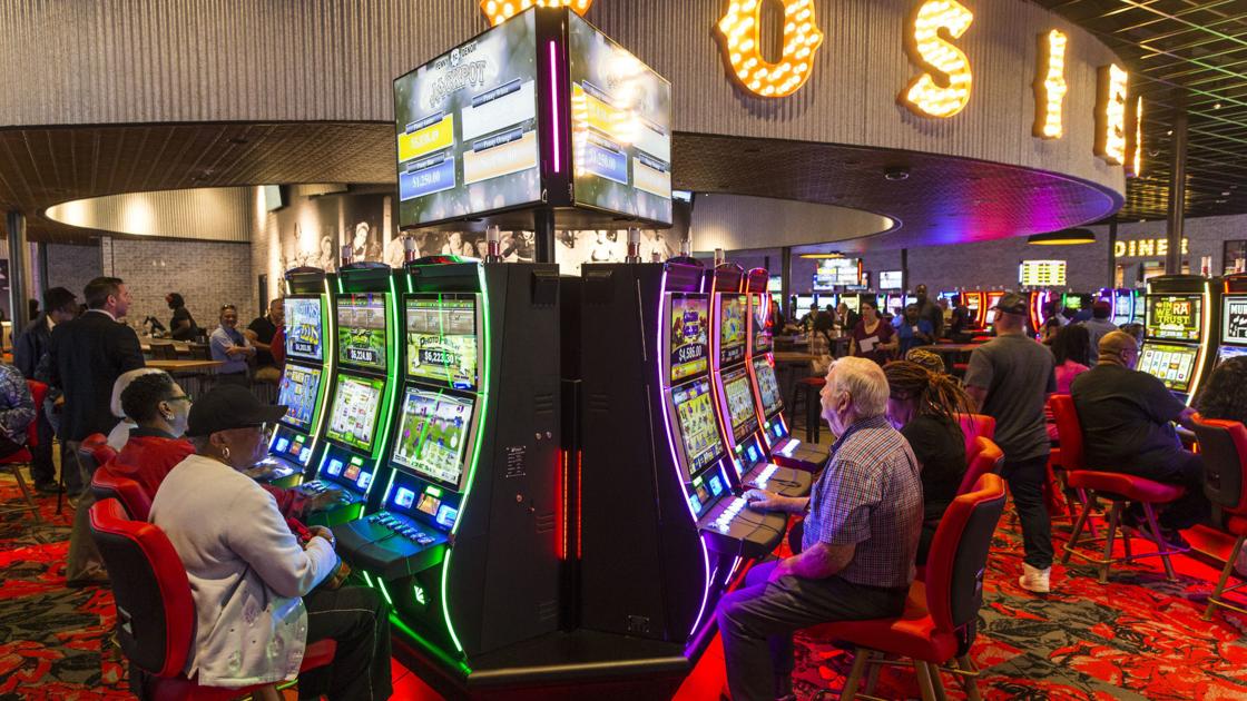 Can Casinos Tighten Or Loosen Slot Machines Can Casinos Tighten Or Loosen Slot Machines