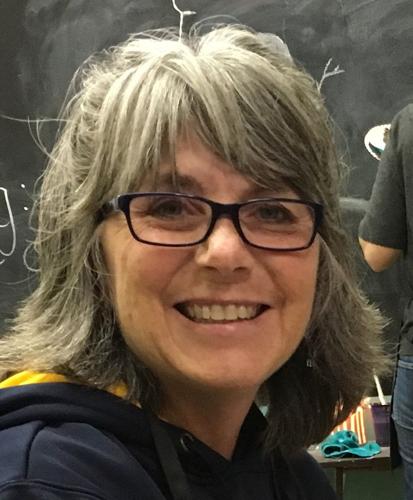 Teaching 'forever firsties': Sheri Nicholson named Yowell Elementary  School's Teacher of the Year