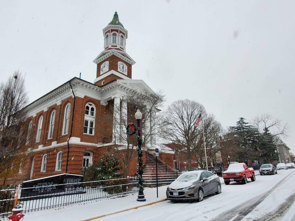 Culpeper County Courthouse in snow December 2020