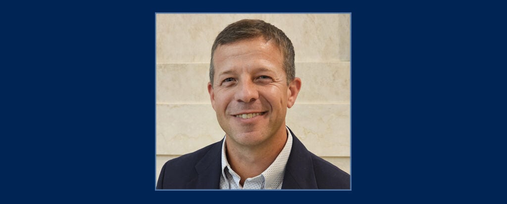 UMW MBA Student Connects Classroom to Career and Community Service