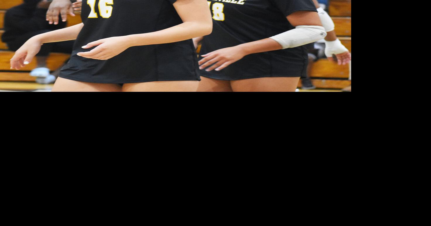 Lady Jackets respond to win home volleyball opener