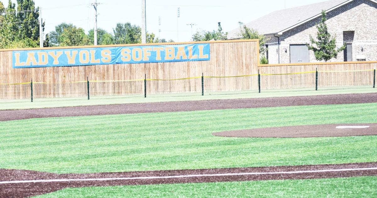 Fall Softball Field Neighbor with an assist. Volunteer Field welcomes Bulldogs for fall ...