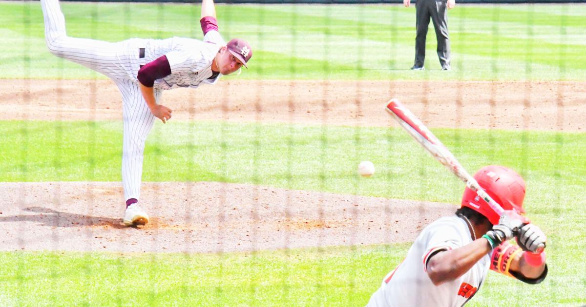 Battle of Bulldogs set for baseball with triip to Omaha on line