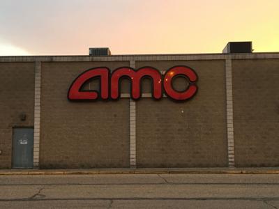 Amc Theatre At Peru Mall Closed Classic Hits 103 9 Wlpo Starvedrock Media