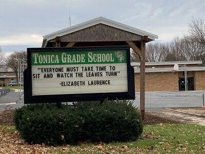 Tonica Grade School