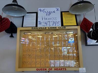 how does queen of hearts drawing work