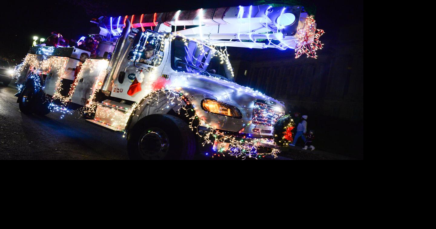 Frankfort Christmas Parade — Dec. 10, 2022 News