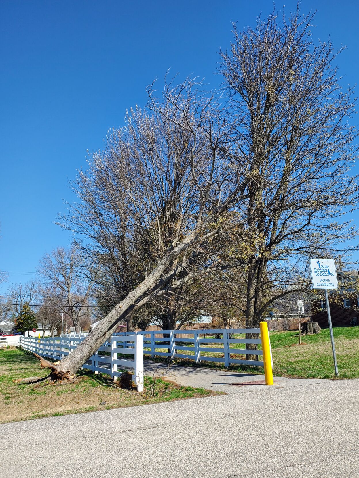 Rain And High Winds Barrel Through Franklin County Leaving Thousand ...