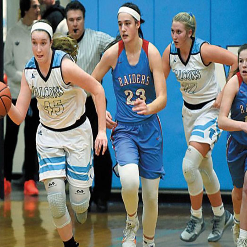 High School Basketball Lalonde Gets Her 1 000th Point As Raiders