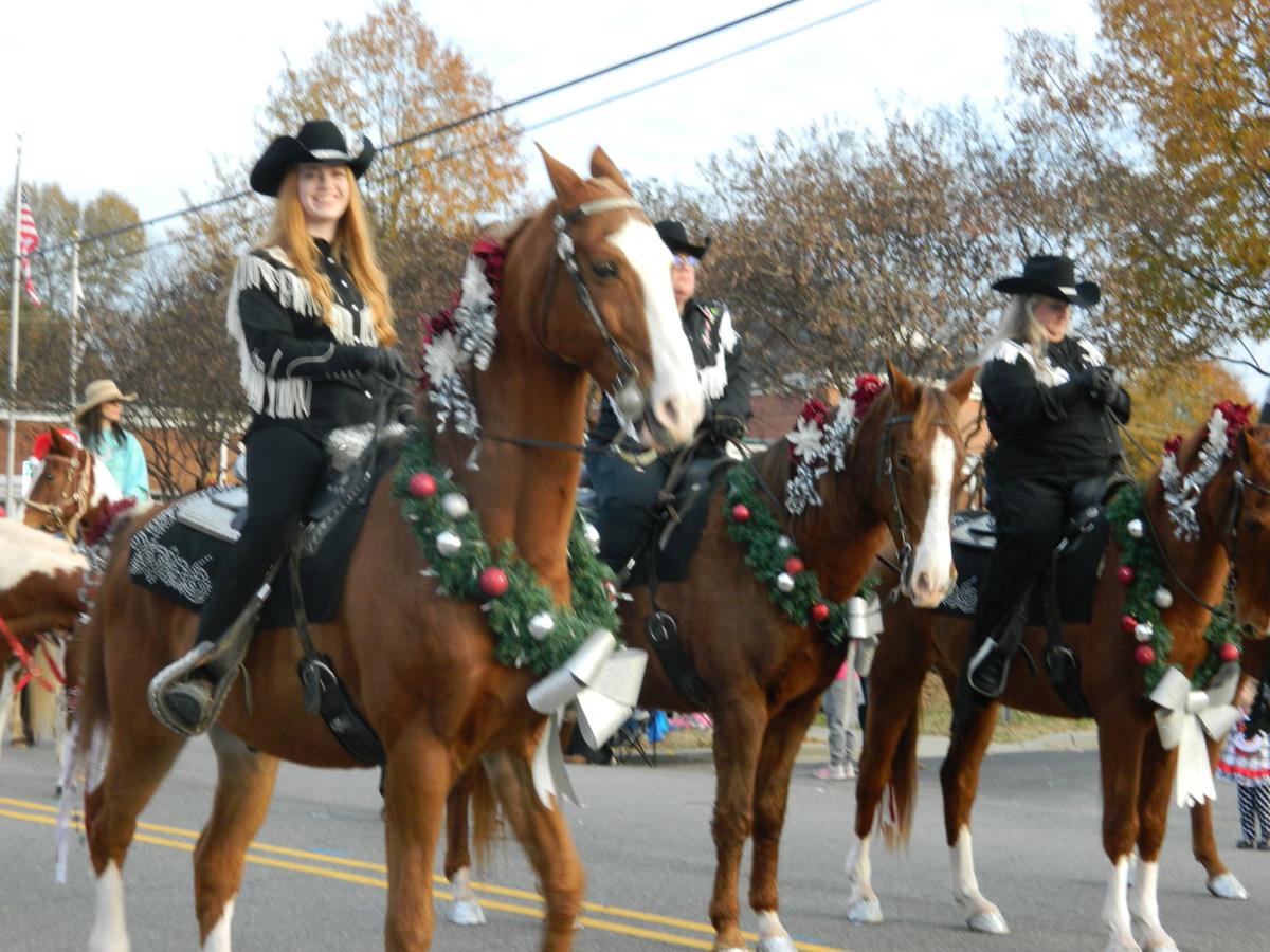 Mooresville Christmas Parade 2021