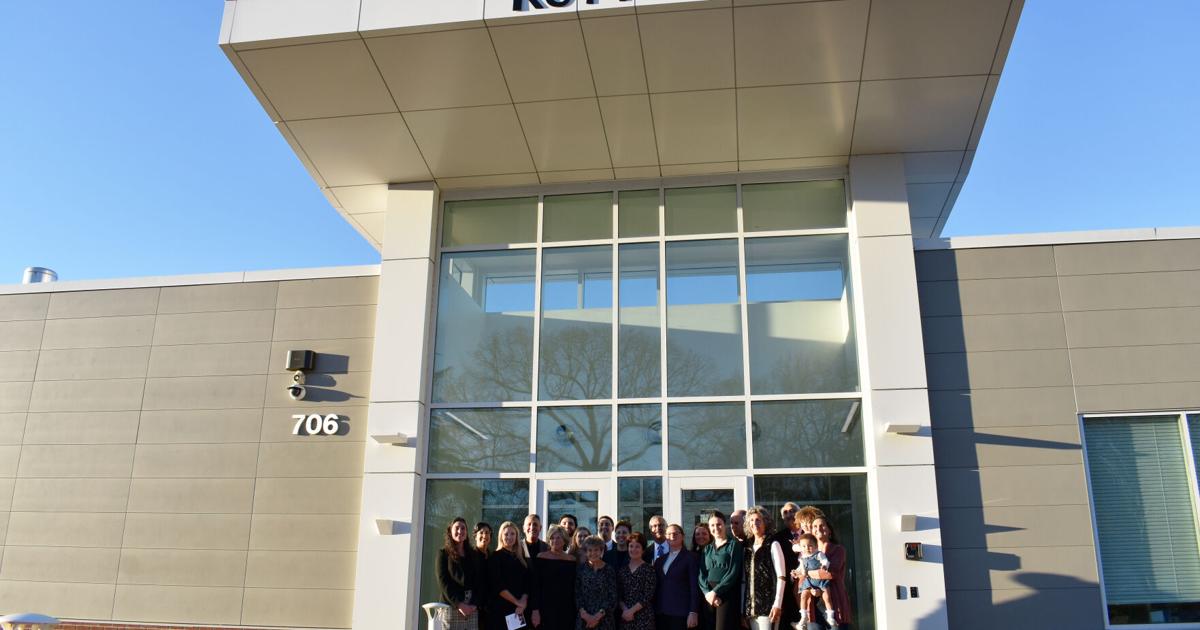 Mitchell Communit Mitchell Community College dedicates health sciences building