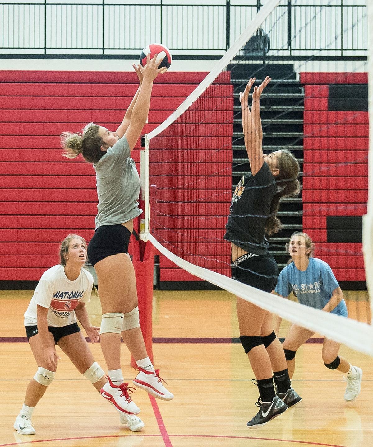 HIGH SCHOOL VOLLEYBALL New season on the horizon for defending state