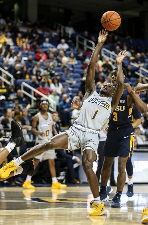 College Basketball Uncg At East Tennessee State College