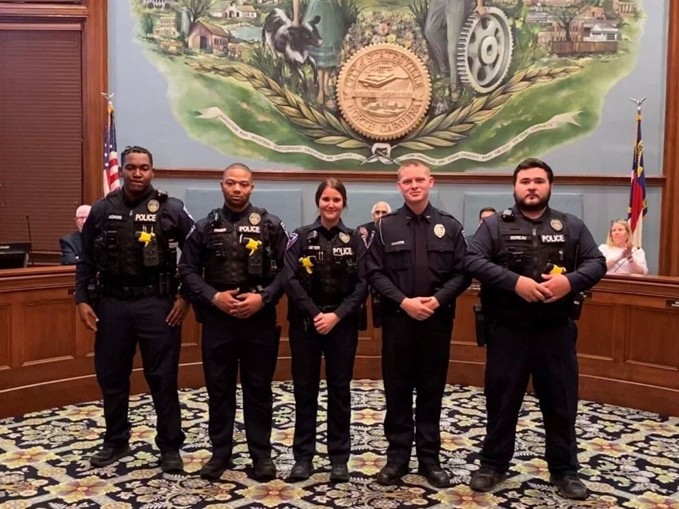 Statesville Police Department annouces promotions, introduces new officers