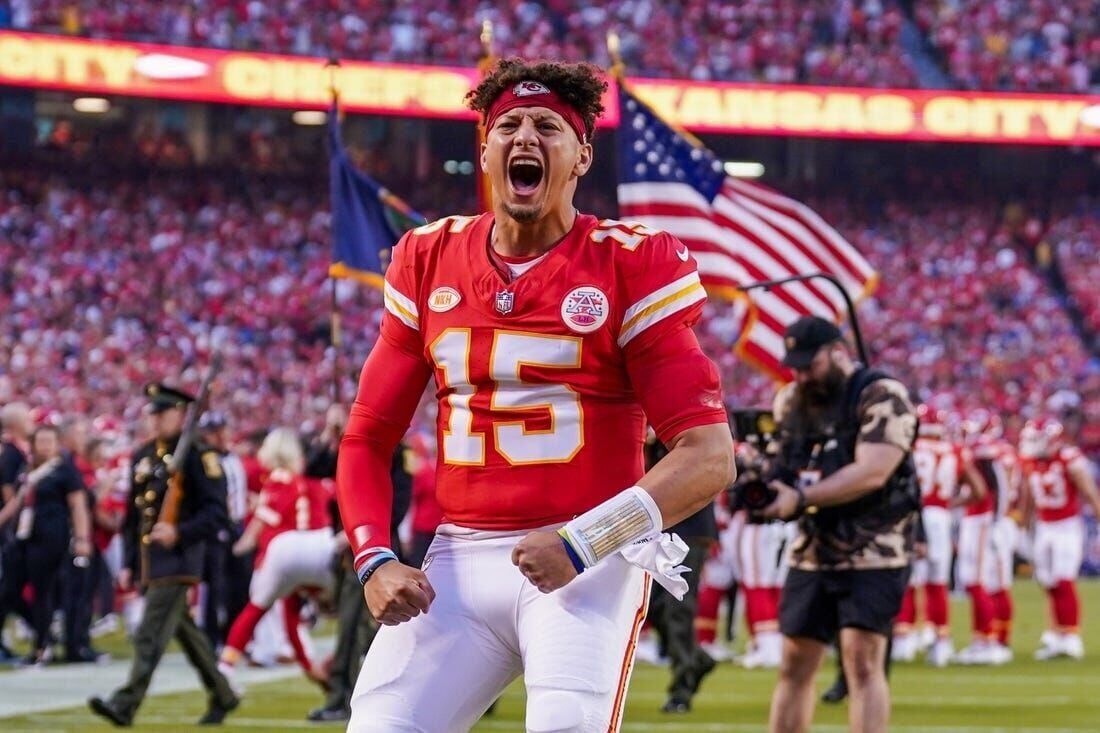 Patrick Mahomes lifts Chiefs to first Super Bowl in 50 years - ESPN