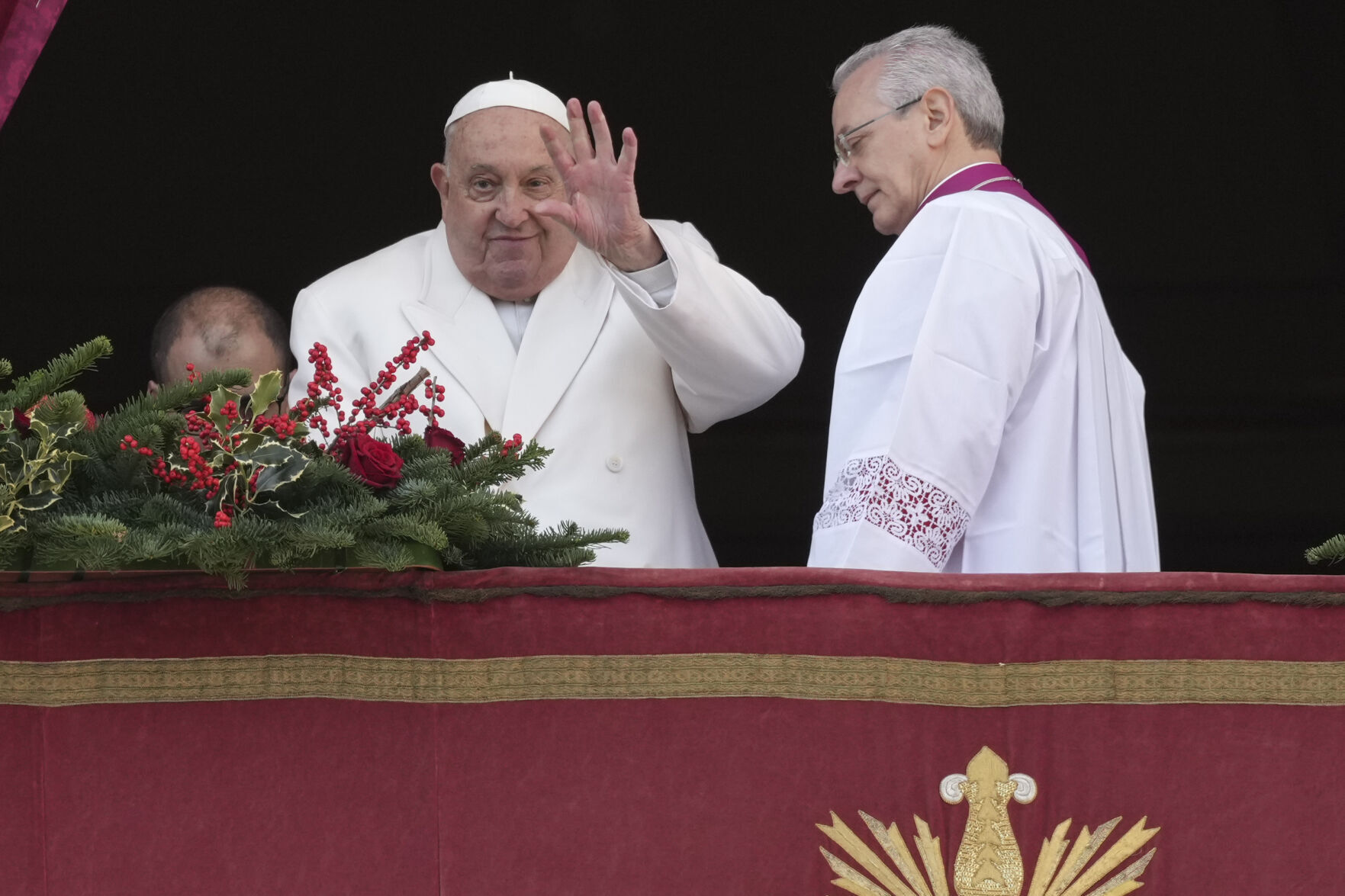 Pope Urges People To Overcome Divisions In Christmas Address