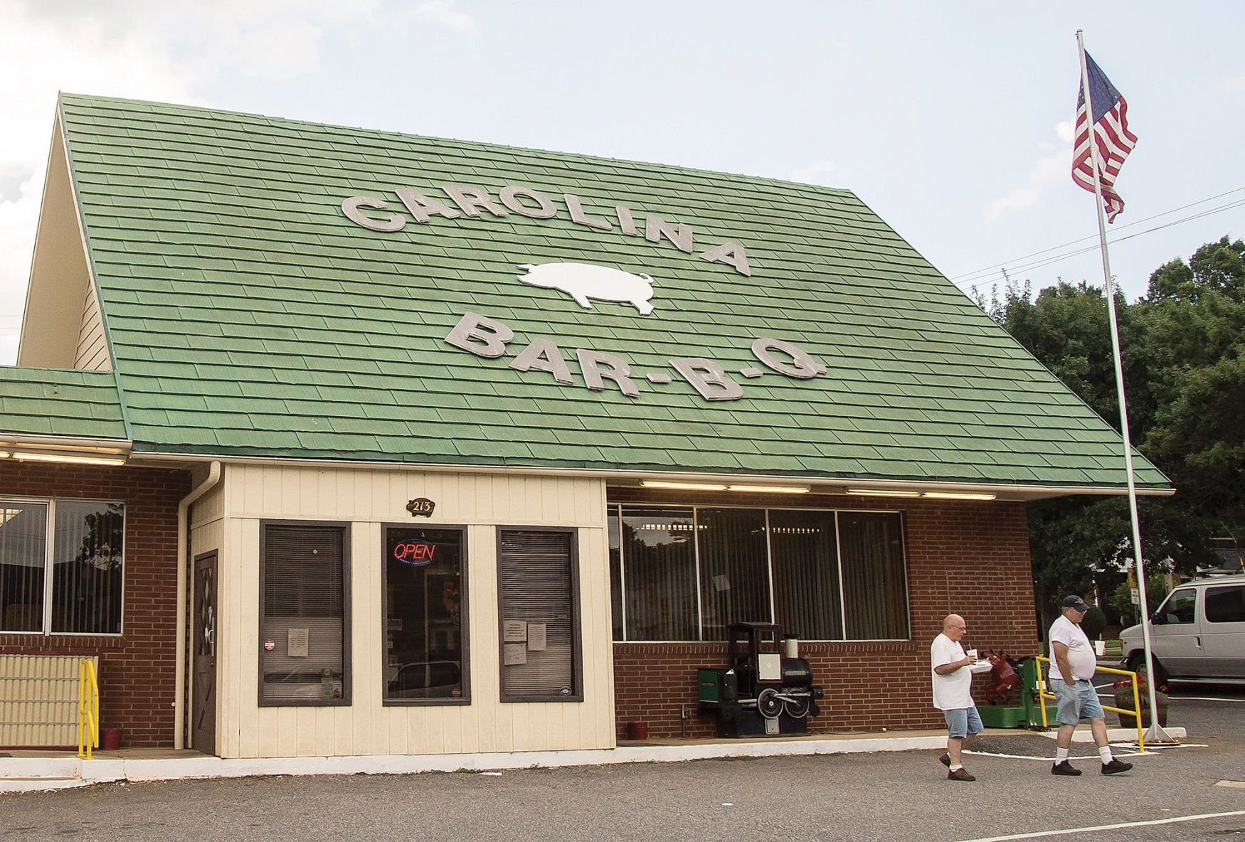 Randy’s Bar B Que Owners Eye Former Carolina Bar-B-Q Site | News ...