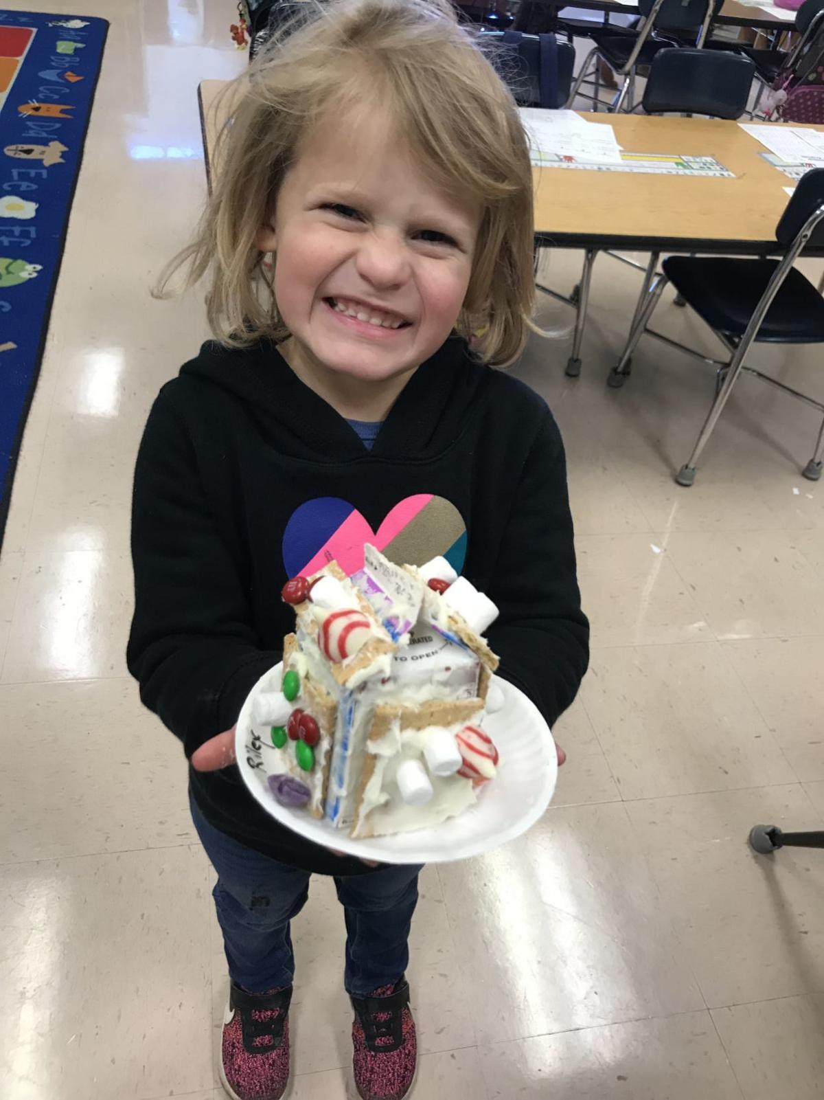 PHOTOS Troutman Elementary students make Gingerbread Houses