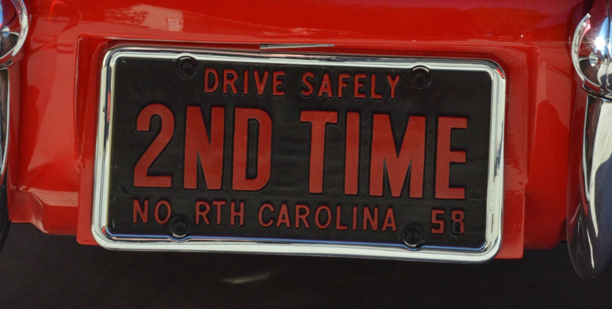 Jerry Lyndon's 1559 Chevrolet Corvette's license plate.