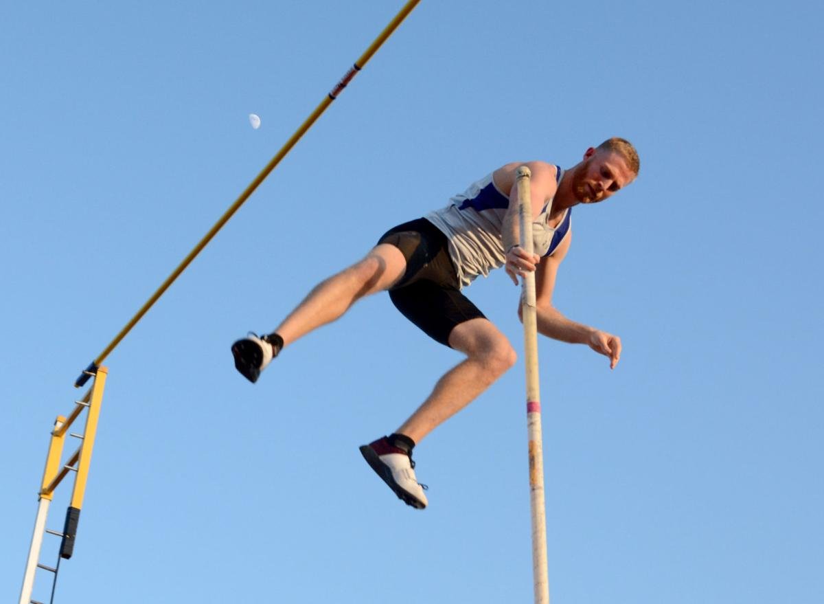 Elite pole vaulters compete in summer series at Rocket Man ...