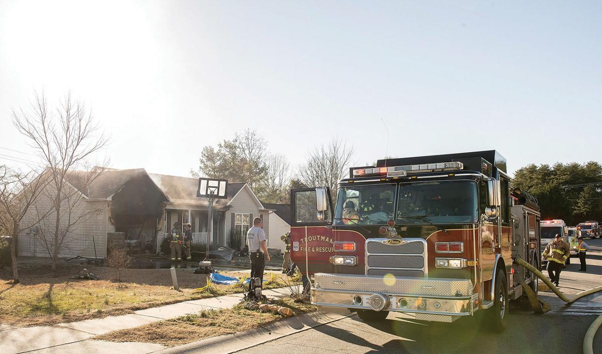 Fire destroys garage, car in Troutman Latest Headlines