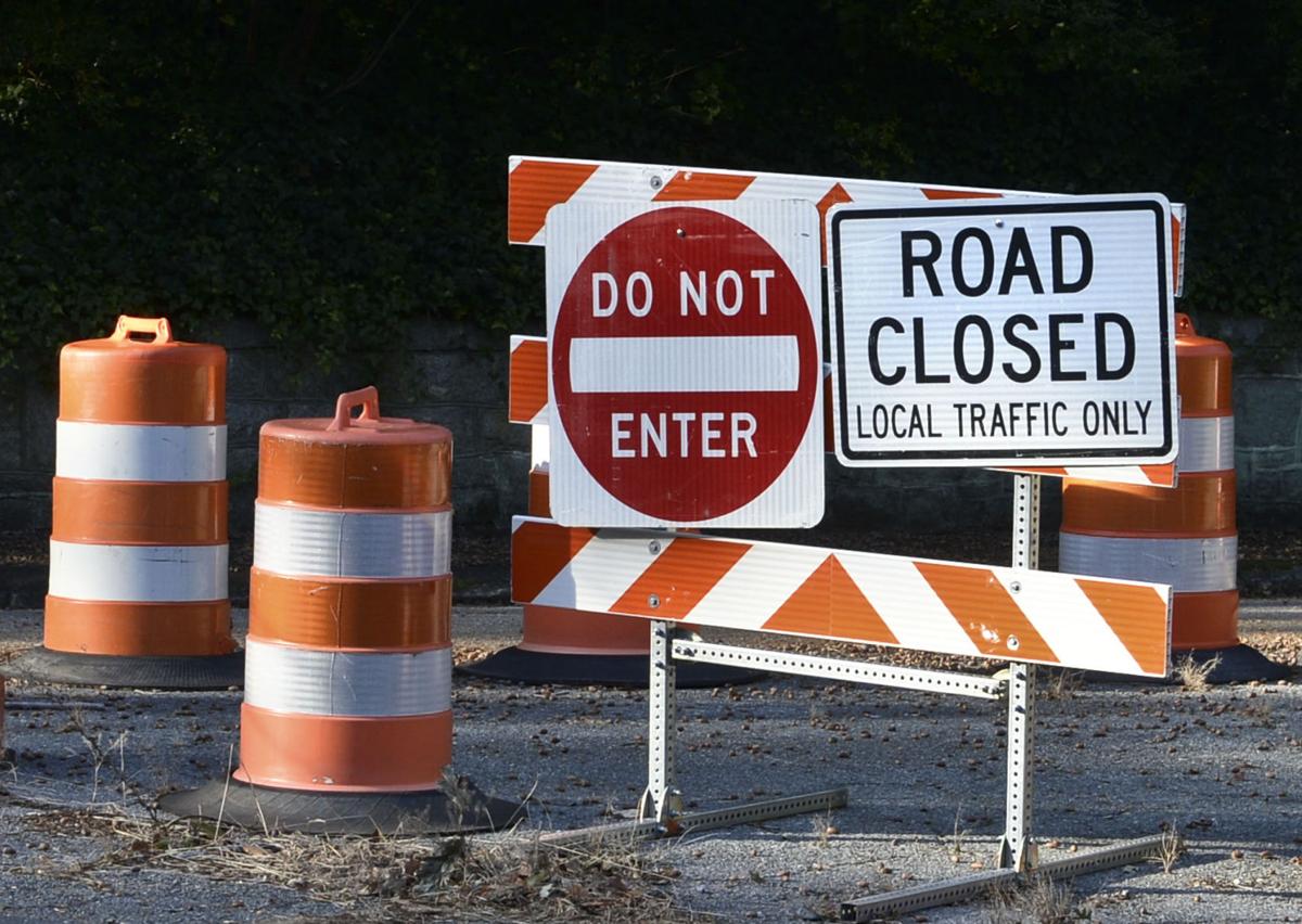 #generic_road_closed