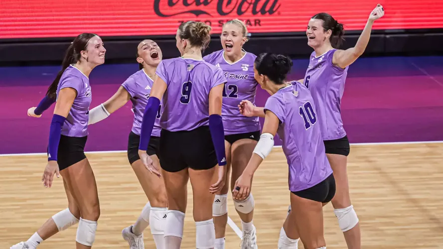 Panthers Close Out Weekend With Victory Over Flames