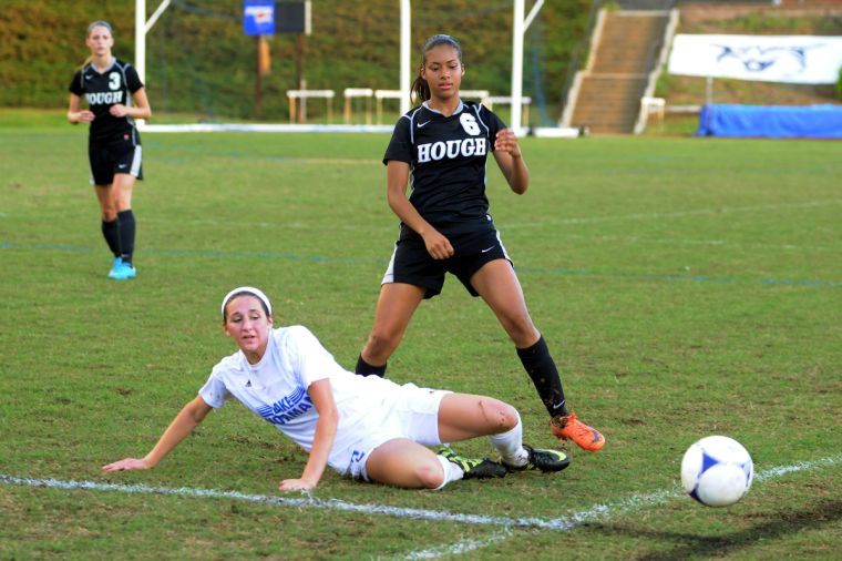Lake Norman sweeps defending state champs, clinches I-Meck soccer