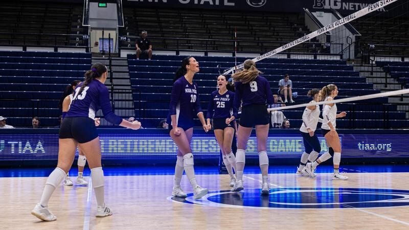High Point Beats UConn in Season Opener
