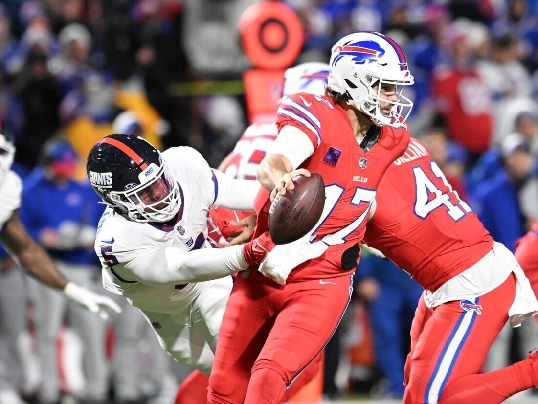 How far can Josh Allen throw? Bills QB's record explored