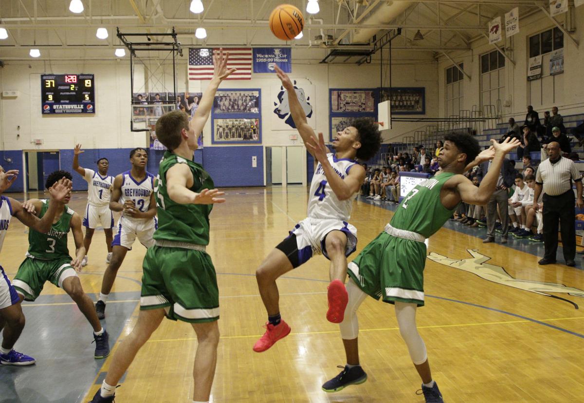 High School Basketball Statesville Can T Climb Out Of Hole Falls