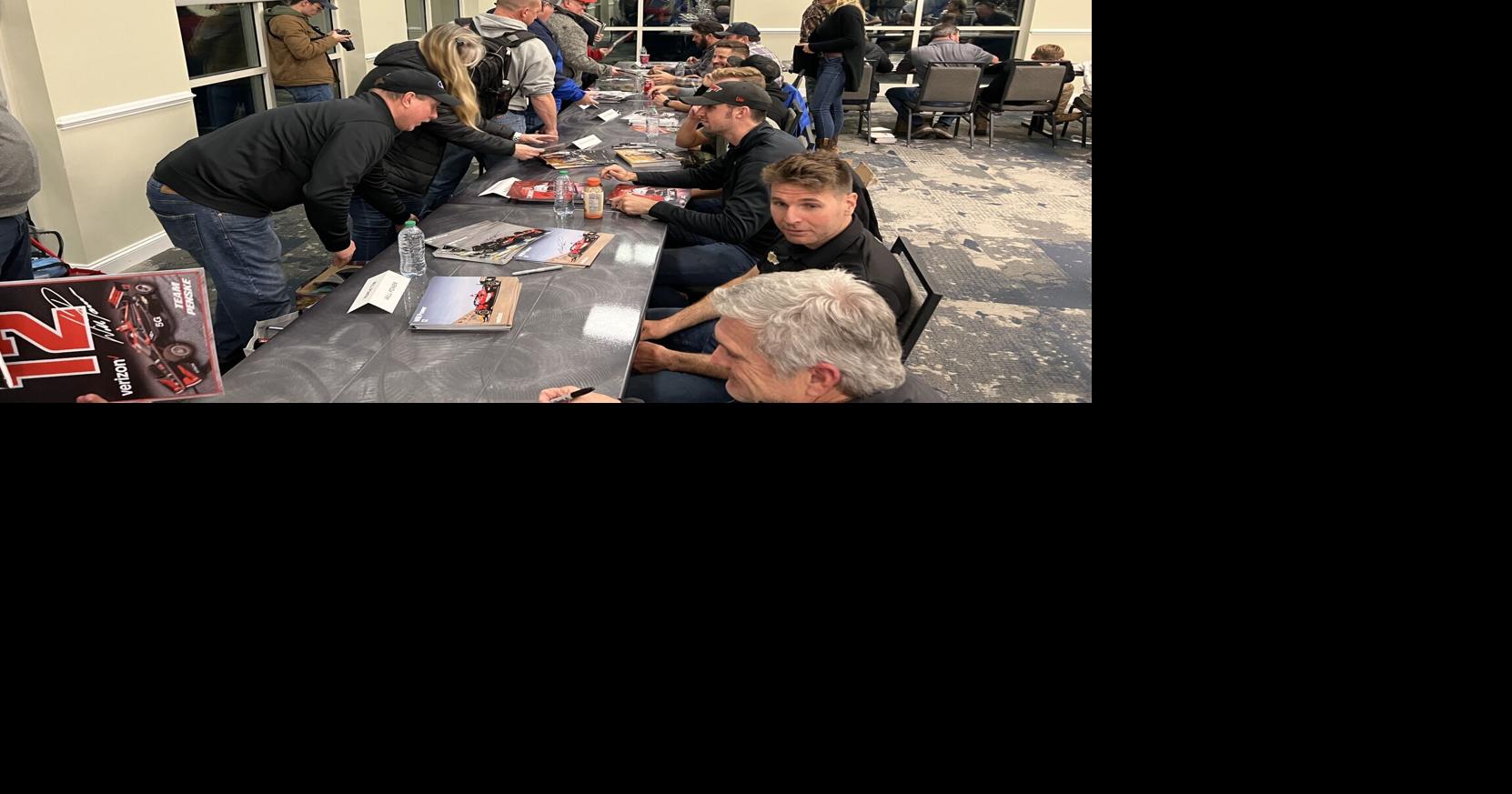 Stocks for Tots sees record turnout to annual charity autograph signing