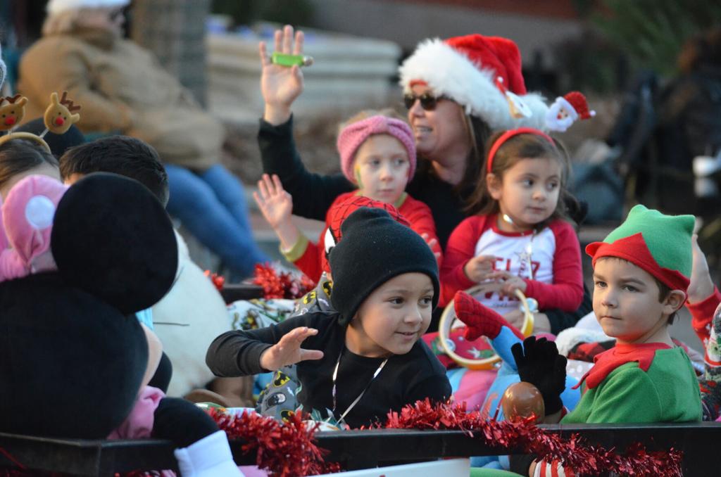 Collegedale Christmas Parade 2022 Photos: Scenes From The Statesville Christmas Parade | Local News |  Statesville.com