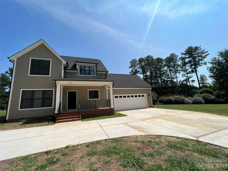 3 Bedroom Home in Denver 2,800